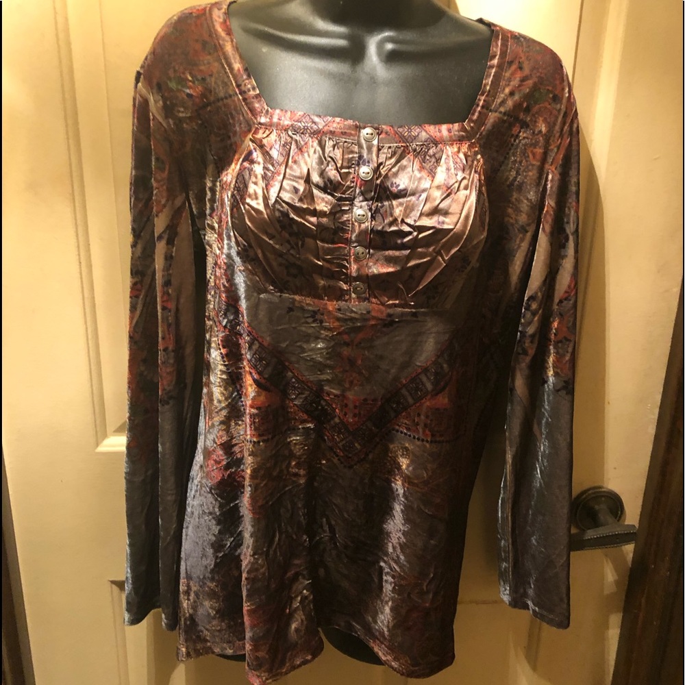 Stunning Velvet long sleeve designer top Sz Large